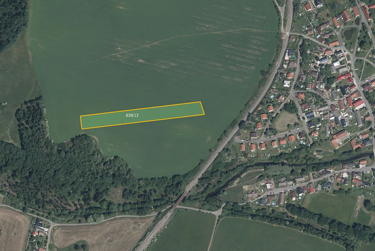 Prodej pole 8631 m²